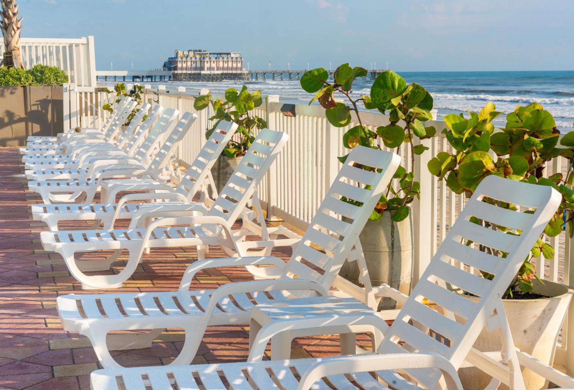 Boardwalk Inn And Suites Daytona Beach Exterior foto